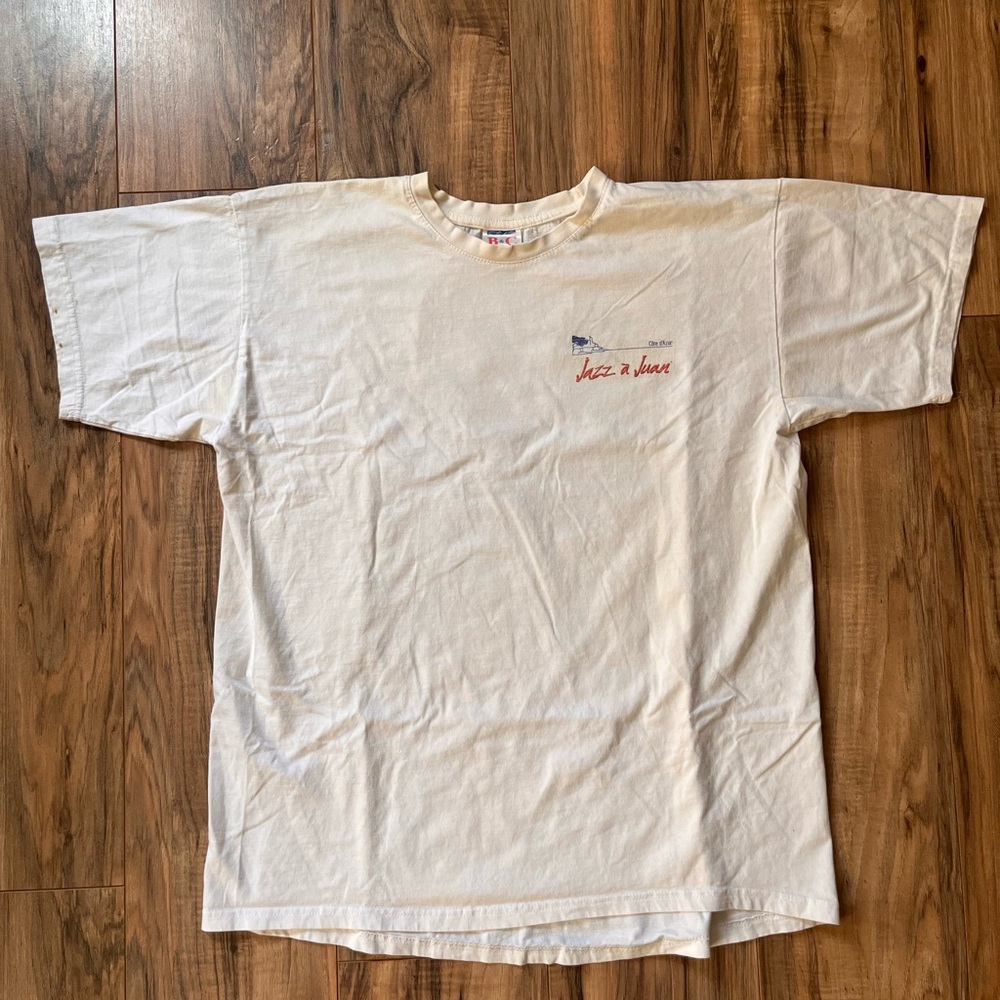 #Vintage Jazz a Juan, White Short Sleeve Tee with Subtle Chest Design